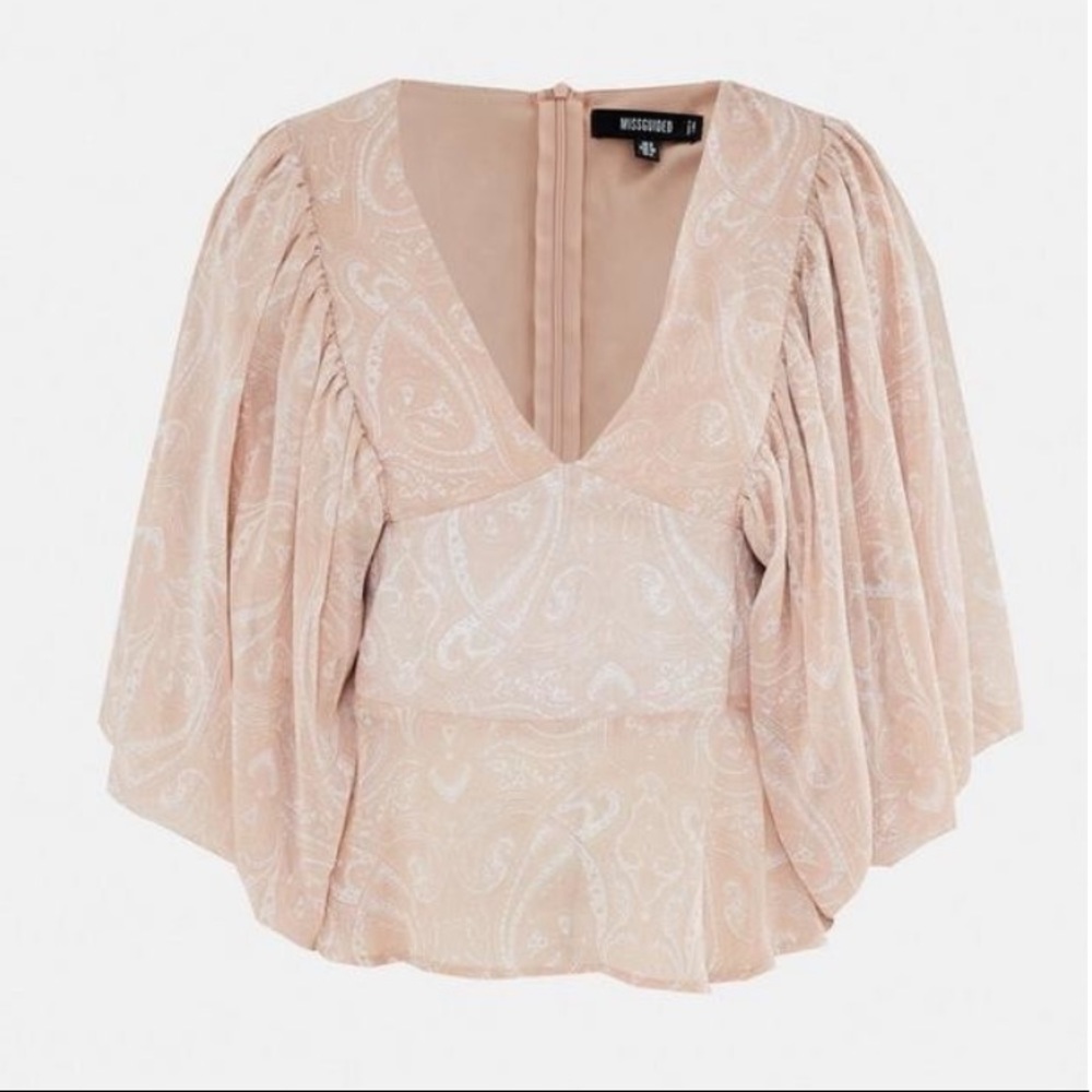 Missguided
Peach Paisley Chiffon Puff Sleeve Blouse